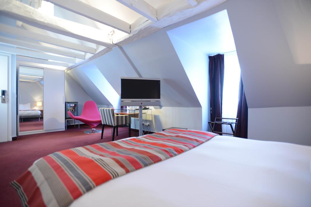 Hotel Des Archives Paris Room photo