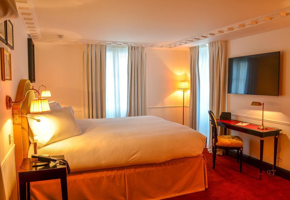 Hotel Des Archives Paris Exterior photo
